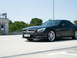 Szary Używany 2013 Mercedes SL550 Kabriolet | 124 000 zł