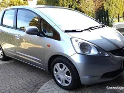 Szary Używany 2010 Honda Jazz Hatchback | 19 600 zł (Uczciwa cena)