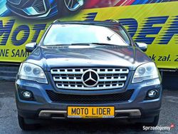 Grafitowy Używany 2009 Mercedes ML350 SUV | 41 000 zł