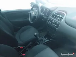 Granatowy Używany 2015 Fiat Punto Hatchback | 17 700 zł (Uczciwa cena)