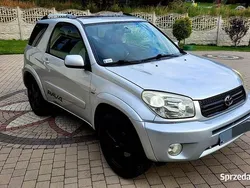 Srebrny Używany 2005 Toyota RAV4 SUV | 27 500 zł (Uczciwa cena)