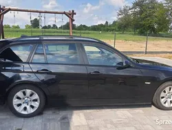 Czarny Używany 2007 BMW 318 Kombi | 21 000 zł (Dość drogi)