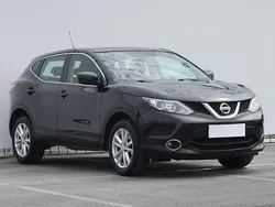 Czarny Używany 2017 Nissan Qashqai SUV | 46 999 zł (Dobra cena)