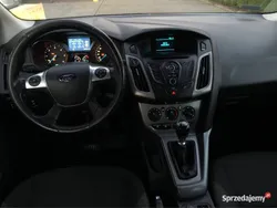 Czerwony Używany 2014 Ford Focus Kombi | 20 500 zł (Dobra cena)