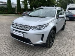 Srebrny Używany 2020 Land Rover Discovery Sport SUV | 134 899 zł (Dość drogi)