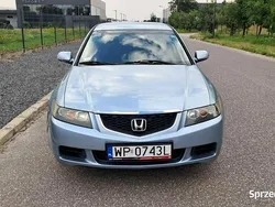 Niebieski Używany 2004 Honda Accord Kombi | 5300 zł (Dość drogi)
