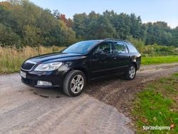 Czarny Używany 2011 Skoda Octavia Kombi | 11 000 zł (Super Cena)