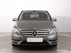 Szary Używany 2013 Mercedes B180 Minivan | 23 999 zł