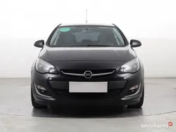 Czarny Używany 2013 Opel Astra Hatchback | 24 999 zł (Uczciwa cena)