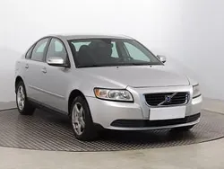 Srebrny Używany 2009 Volvo S40 Sedan/Limuzyna | 13 999 zł
