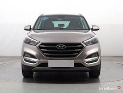 Beżowy Używany 2017 Hyundai Tucson SUV | 63 999 zł (Uczciwa cena)