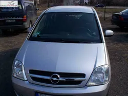 Srebrny (metalik) Używany 2004 Opel Meriva Enjoy Minivan | 12 500 zł (Uczciwa cena)