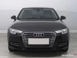 Czarny Używany 2019 Audi A4 Sedan/Limuzyna | 71 999 zł (Dobra cena)