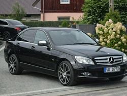 Czarny Używany 2008 Mercedes C200 Sedan/Limuzyna | 27 900 zł (Uczciwa cena)