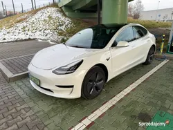 Używany 2020 Tesla Model 3 Standard Range Plus Sedan/Limuzyna | 89 000 zł