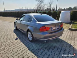 Szary Używany 2010 BMW 325 Sedan/Limuzyna | 34 900 zł