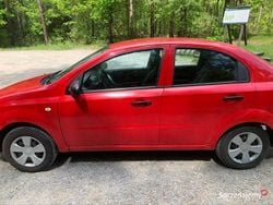 Czerwony Używany 2009 Chevrolet Aveo Sedan/Limuzyna | 5500 zł (Uczciwa cena)