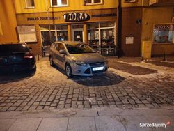 Szary Używany 2011 Ford Focus Kombi | 17 900 zł (Dość drogi)
