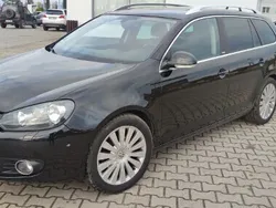 Czarny Używany 2012 VW Golf VI Kombi | 24 900 zł (Dość drogi)
