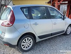 Używany 2009 Renault Scénic III Minivan | 9900 zł (Uczciwa cena)