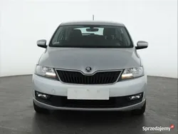 Srebrny Używany 2017 Skoda Rapid Hatchback | 38 999 zł (Uczciwa cena)