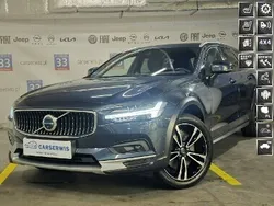 Niebieski Używany 2021 Volvo V90 CC Kombi | 169 800 zł