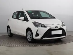 Biały Używany 2018 Toyota Yaris Hatchback | 39 999 zł (Uczciwa cena)