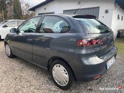Szary Używany 2006 Seat Ibiza Hatchback | 6400 zł (Uczciwa cena)