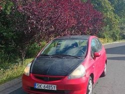 Czerwony Używany 2005 Honda Jazz Hatchback | 4800 zł (Uczciwa cena)