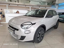 Lakier metalizowany kremowy cappucino Nowe 2025 Fiat 600 Pop SUV | 92 149 zł (Uczciwa cena)