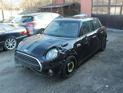 Czarny Używany 2016 Mini ONE Hatchback | 14 900 zł