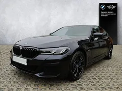 Czarny carbon m metalizowany Używany 2021 BMW 530e Shadowline Sedan/Limuzyna | 194 900 zł (Drogi)
