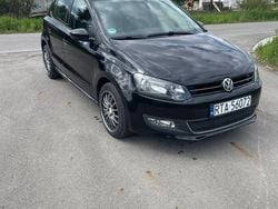 Czarny Używany 2011 VW Polo Hatchback | 13 800 zł (Uczciwa cena)