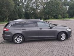Grafitowy Używany 2016 Ford Mondeo Sedan/Limuzyna | 34 500 zł (Uczciwa cena)