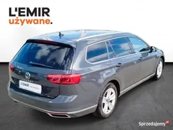 Szary Używany 2021 VW Passat Elegance Kombi | 112 900 zł