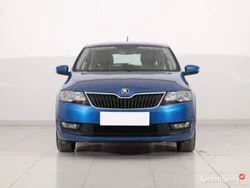 Niebieski Używany 2018 Skoda Rapid Hatchback | 40 999 zł (Uczciwa cena)