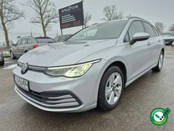 Srebrny Używany 2022 VW Golf VIII Kombi | 72 500 zł (Dobra cena)