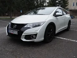 Biały Używany 2016 Honda Civic Lifestyle Kombi | 54 900 zł (Uczciwa cena)
