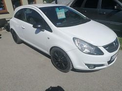 Biały Używany 2010 Opel Corsa | 11 500 zł (Uczciwa cena)