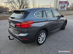 Szary Używany 2019 BMW X1 Sport Line SUV | 89 900 zł (Super Cena)