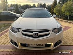 Biały Używany 2008 Honda Accord Executive Kombi | 21 900 zł (Super Cena)