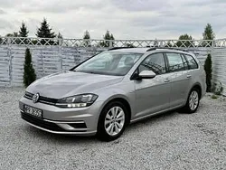 Inny kolor Używany 2019 VW Golf VII R Kombi | 49 900 zł (Dobra cena)