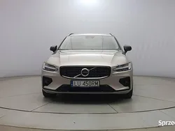 Beżowy Używany 2023 Volvo V60 Plus Kombi | 159 800 zł