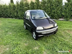 Czarny Używany 2004 Aixam Microcar Hatchback | 10 500 zł