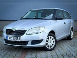 Srebrny Używany 2011 Skoda Fabia Hatchback | 9900 zł (Dobra cena)