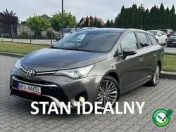 Brązowy Używany 2017 Toyota Avensis Kombi | 59 900 zł (Dość drogi)