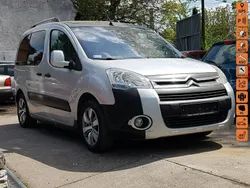 Szary (metalik) Używany 2010 Citroën Berlingo Minivan | 49 700 zł