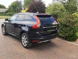 Granatowy Używany 2017 Volvo XC60 SUV | 68 600 zł (Super Cena)