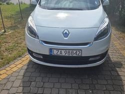 Używany 2012 Renault Scénic III Minivan | 17 500 zł (Uczciwa cena)