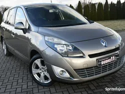 Złoty Używany 2010 Renault Grand Scénic III Minivan | 17 900 zł (Uczciwa cena)